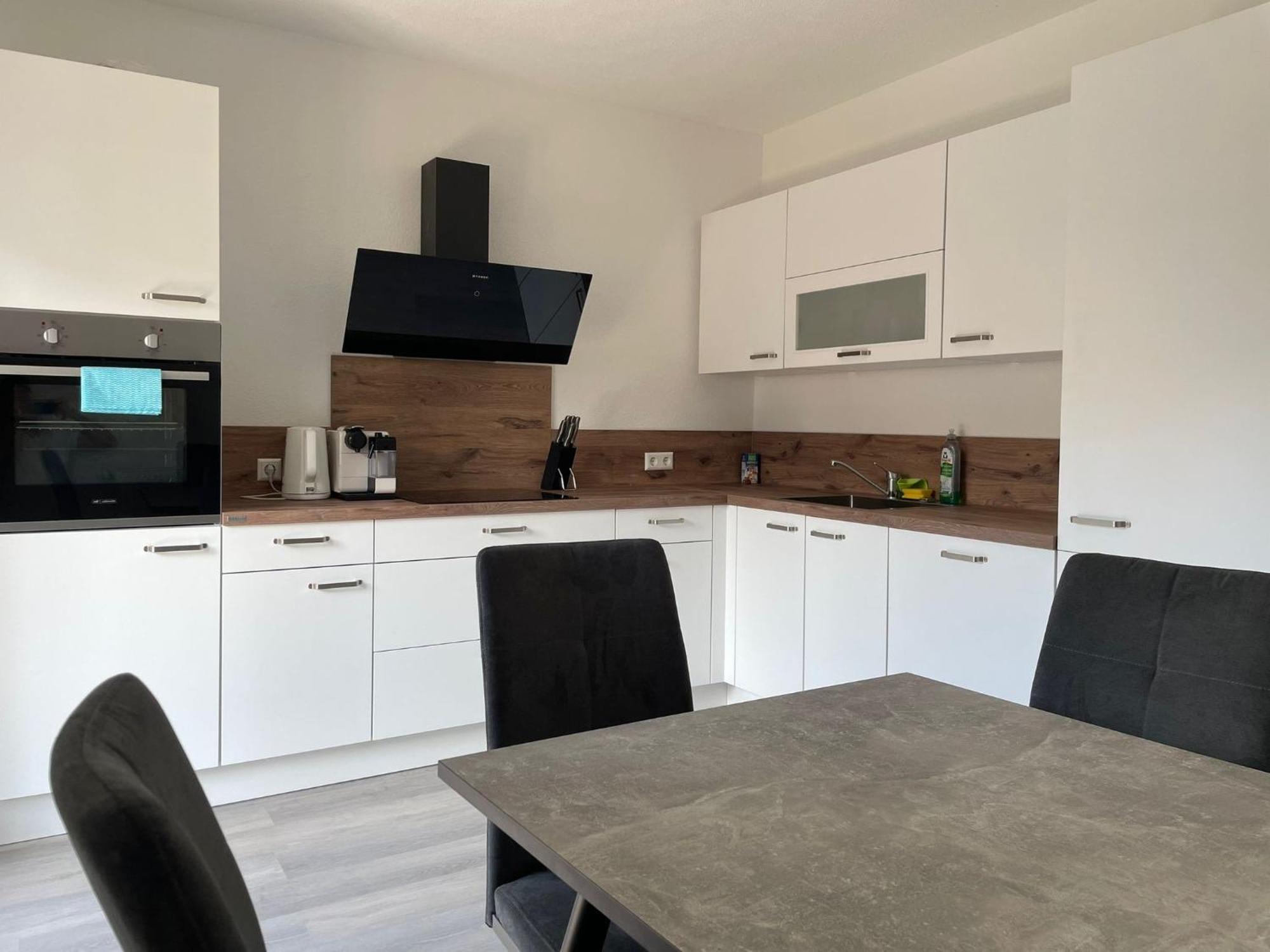 Lakeside Ferienwohnung ฟรีดริชส์ฮาเฟน ภายนอก รูปภาพ